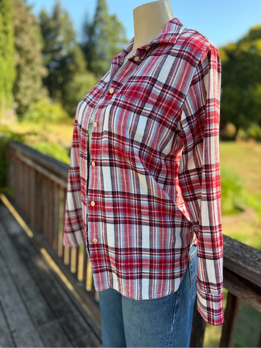 J. Crew Red & White Plaid Long-Sleeve Button-Down Flannel Shirt Women’s Size 2